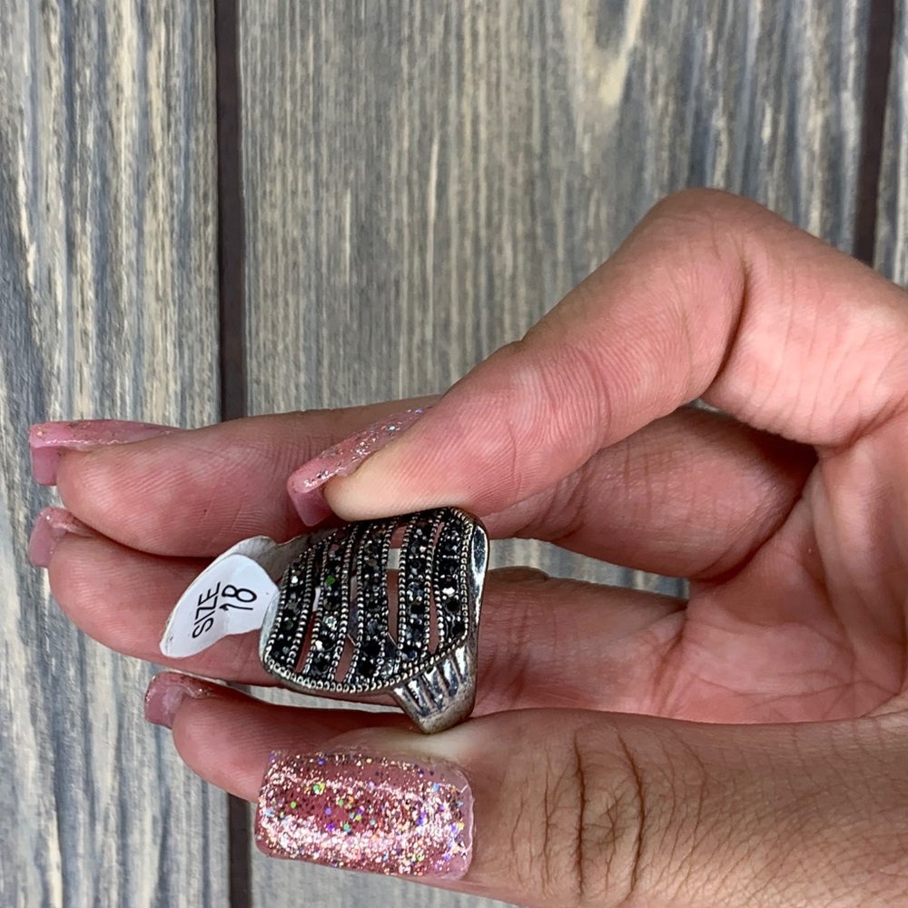 Thick silver ring